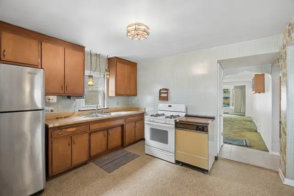 6605 S Kolin AVE, Chicago, IL 60629