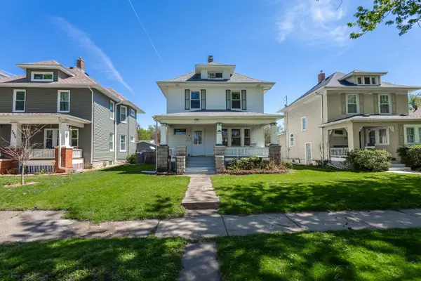 2036 13th ST, Moline, IL 61265