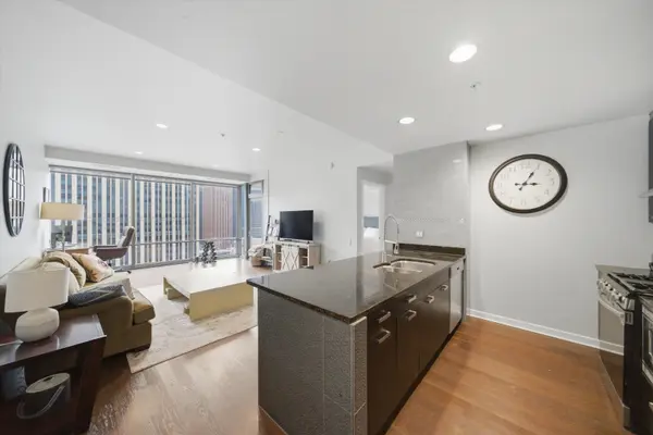 240 E Illinois ST #1503, Chicago, IL 60611