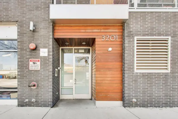 3201 W Leland AVE #212, Chicago, IL 60625