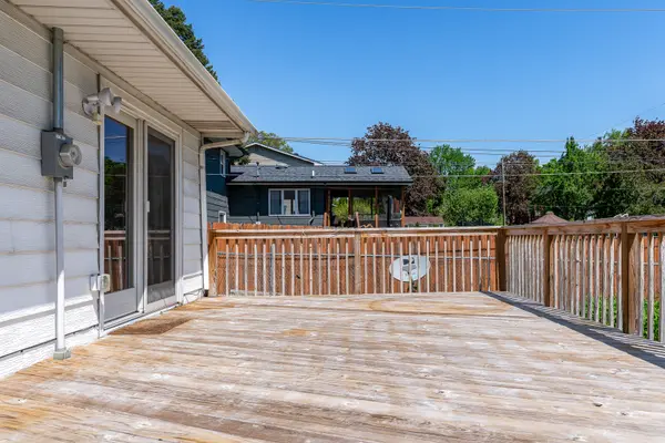 1721 Valley Vista DR, Bettendorf, IA 52722