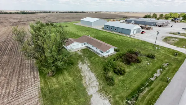 33879 E 800 RD, Chatsworth, IL 60921