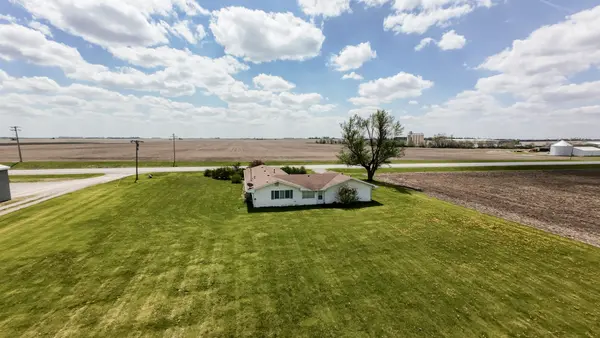 33879 E 800 RD, Chatsworth, IL 60921