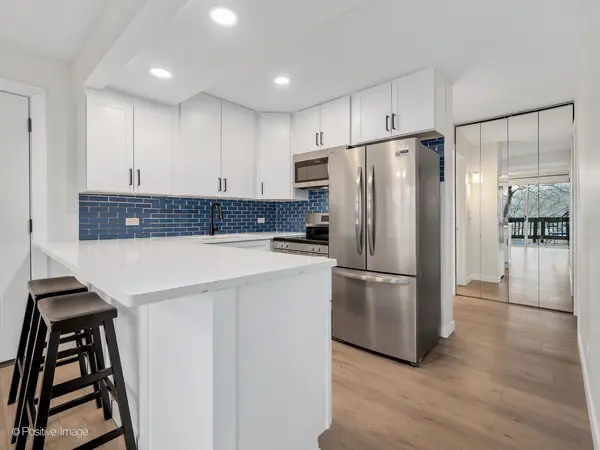 5516 E Lake DR #92C, Lisle, IL 60532