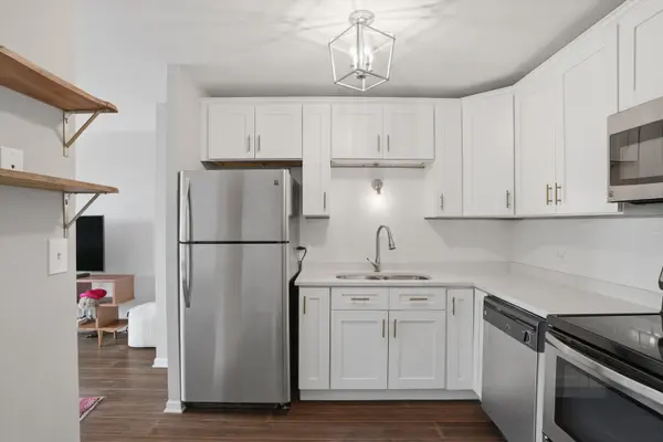 1660 N La Salle DR #1004, Chicago, IL 60614
