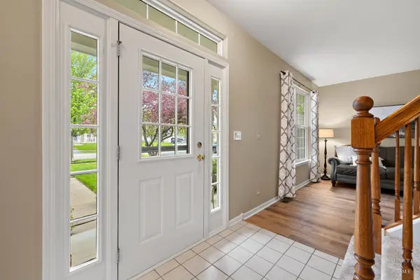 501 Deer Run RD, Lakemoor, IL 60051
