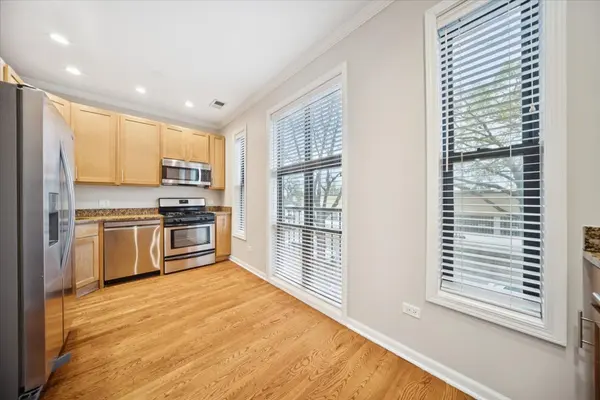 1804 N SPAULDING AVE, Chicago, IL 60647