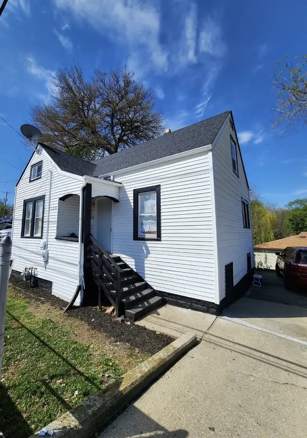 Address not disclosed, Aurora, IL 60505