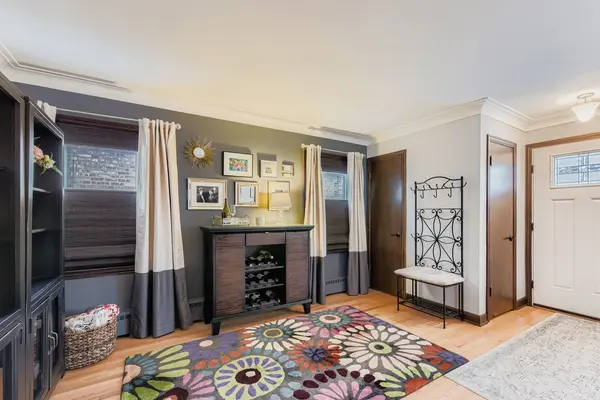 10030 S Washtenaw AVE, Chicago, IL 60655