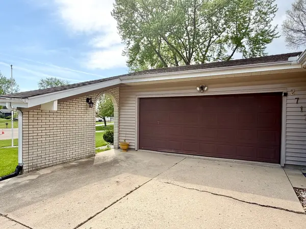 2717 Cherie LN, Ottawa, IL 61350