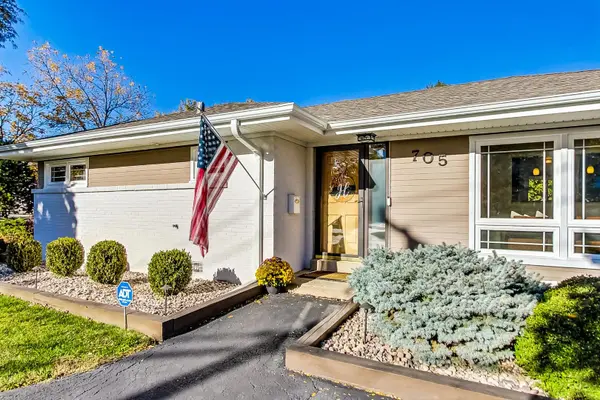705 N County Line RD, Hinsdale, IL 60521