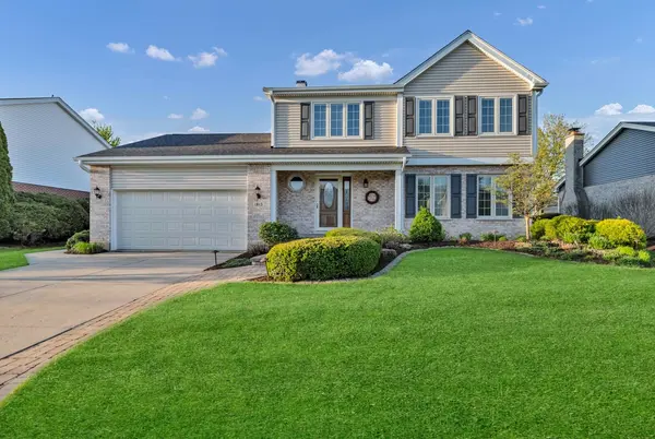 1813 Chippingham RD, Woodridge, IL 60517