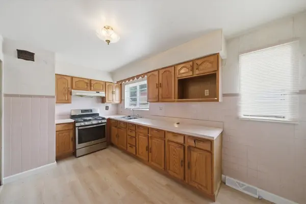 119 Rice AVE, Bellwood, IL 60104
