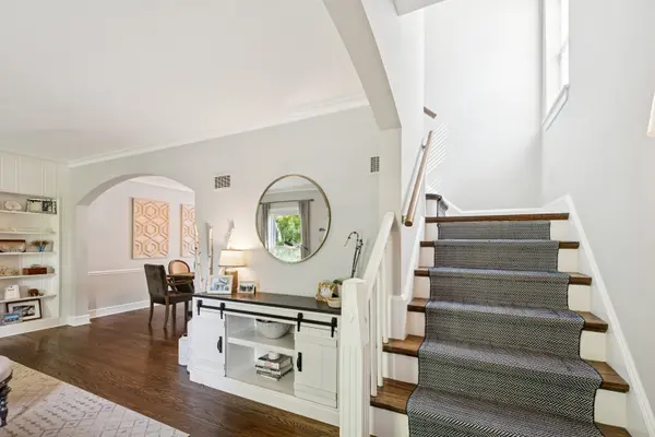 1216 16th ST, Wilmette, IL 60091