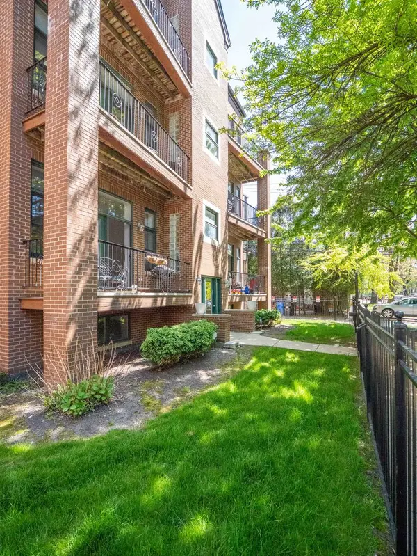 1615 N Claremont AVE #3S, Chicago, IL 60647