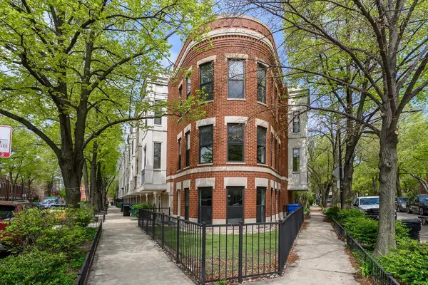 1713 N Bissell ST, Chicago, IL 60614