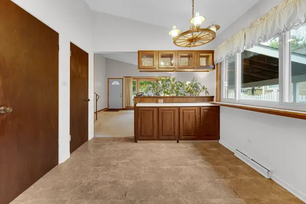8322 Central AVE, Morton Grove, IL 60053