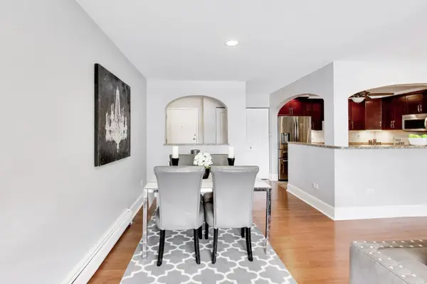 3913 Saratoga AVE #G301, Downers Grove, IL 60515