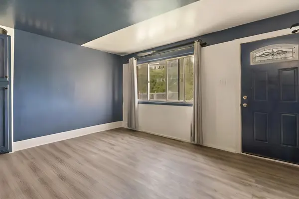 9149 S Dante AVE, Chicago, IL 60619
