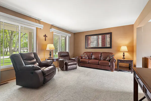 11030 Granite DR, Mokena, IL 60448