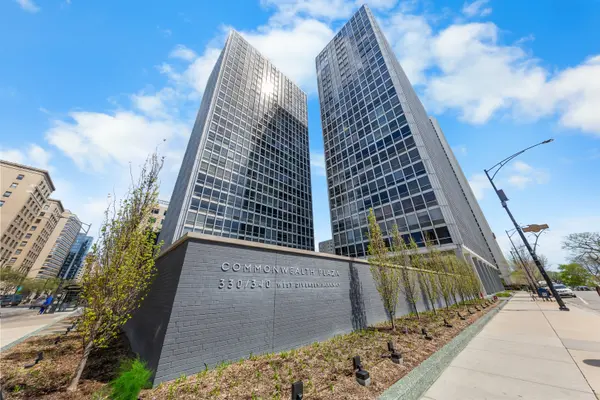 340 W Diversey Pkwy #715,  Chicago,  IL 60657