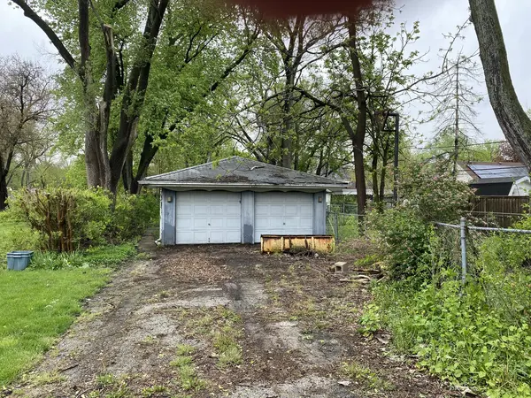 1512 N Wolf RD, Berkeley, IL 60163