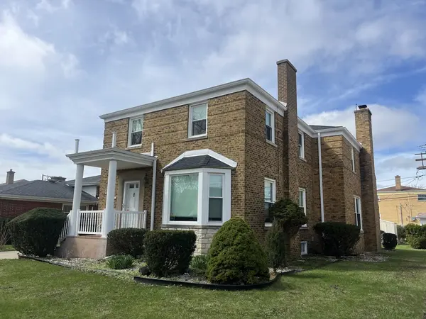 2222 S 15th AVE, North Riverside, IL 60546