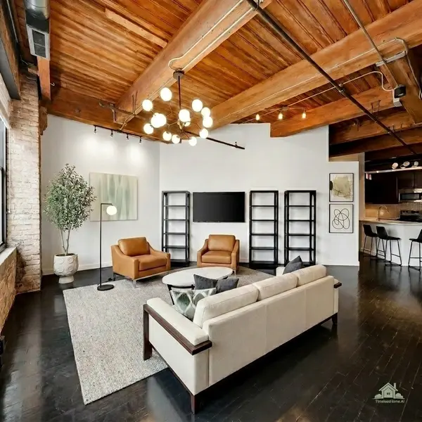 225 W Huron ST #305, Chicago, IL 60654