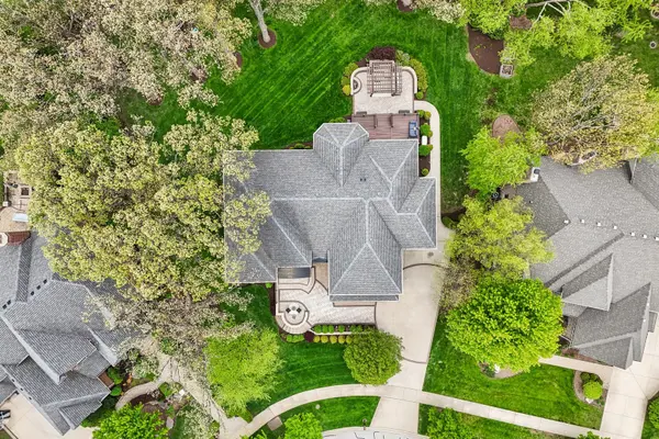 1028 Caroline CT, Naperville, IL 60565