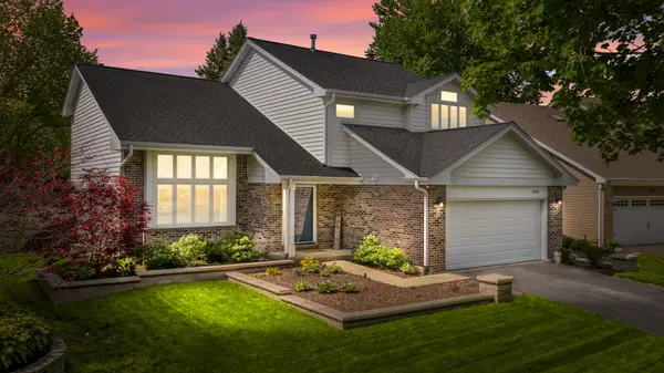 1631 Terri CIR, Naperville, IL 60563