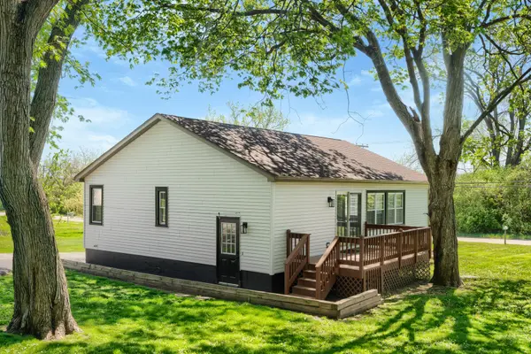 19W640 Bluff RD, Lemont, IL 60439