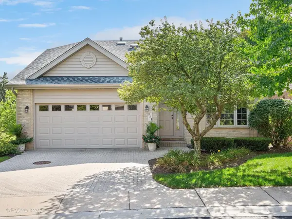 843 Breton Lakes DR,  Willowbrook,  IL 60527