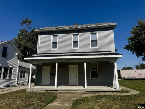 1031 FRANKLIN ST, Carlyle, IL 62231