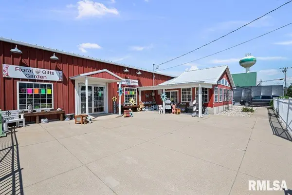 108 E Exchange St ST, Atkinson, IL 61235