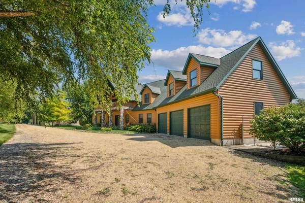 1596 230TH ST, Calamus, IA 52729