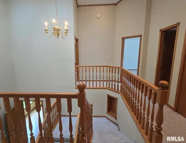 100 Duetel CT, Bellevue, IA 52031
