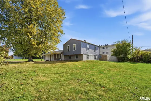 51 SW OKLAHOMA AVE, Cedar Rapids, IA 52404