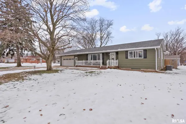 301 N WASHINGTON ST, Atkinson, IL 61235