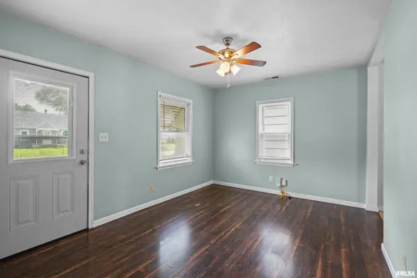 3438 TAYLOR ST, Davenport, IA 52806