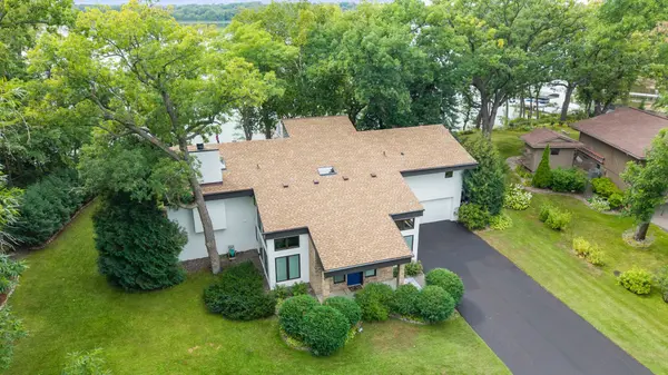 5605 Evergreen LN N, Plymouth, MN 55442