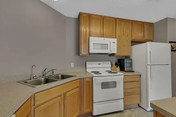 17529 69th PL N, Maple Grove, MN 55311