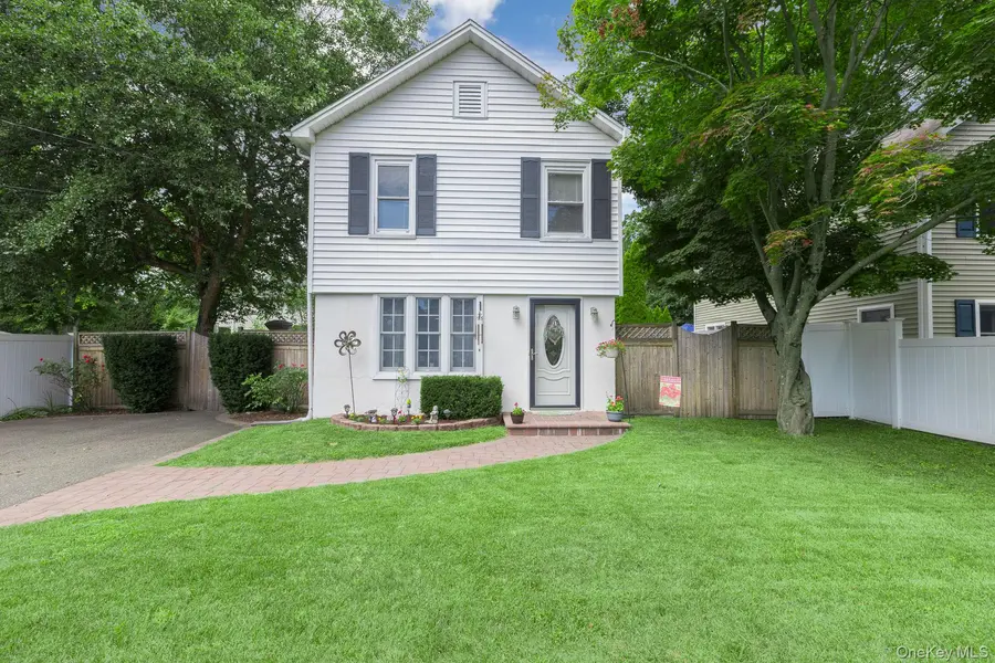 314 6th AVE, Saint James, NY 11780