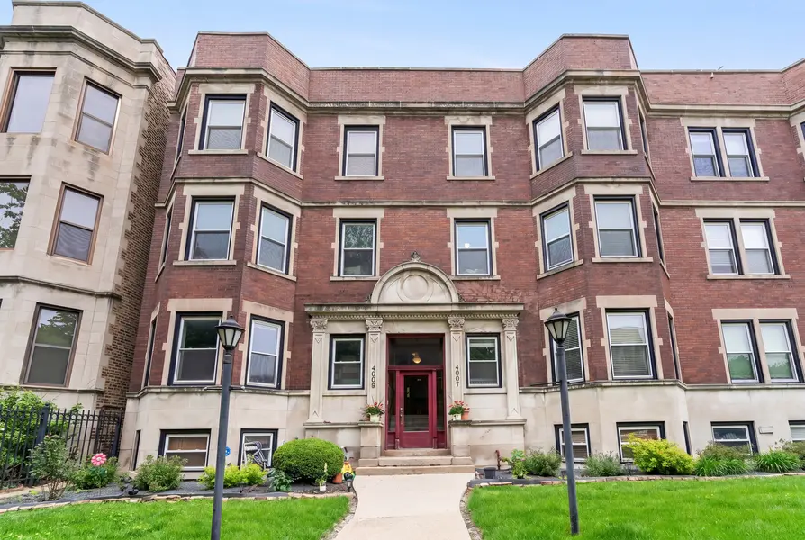 4007 N Kenmore AVE #2, Chicago, IL 60613