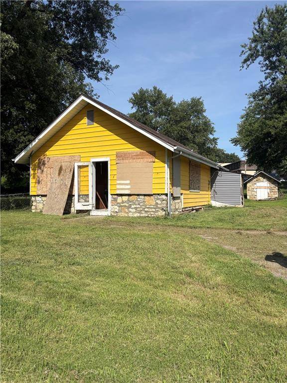 3717 N Brighton AVE, Kansas City, MO 64117