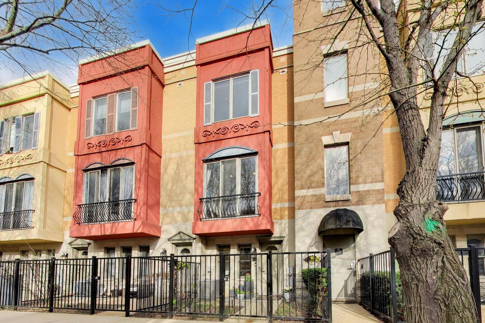 511 N PEORIA ST, Chicago, IL 60642