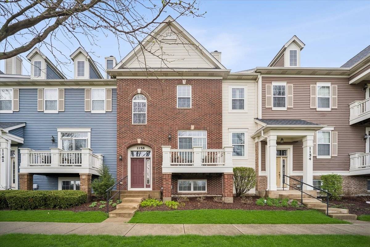 1158 Orangery CT, Carol Stream, IL 60188