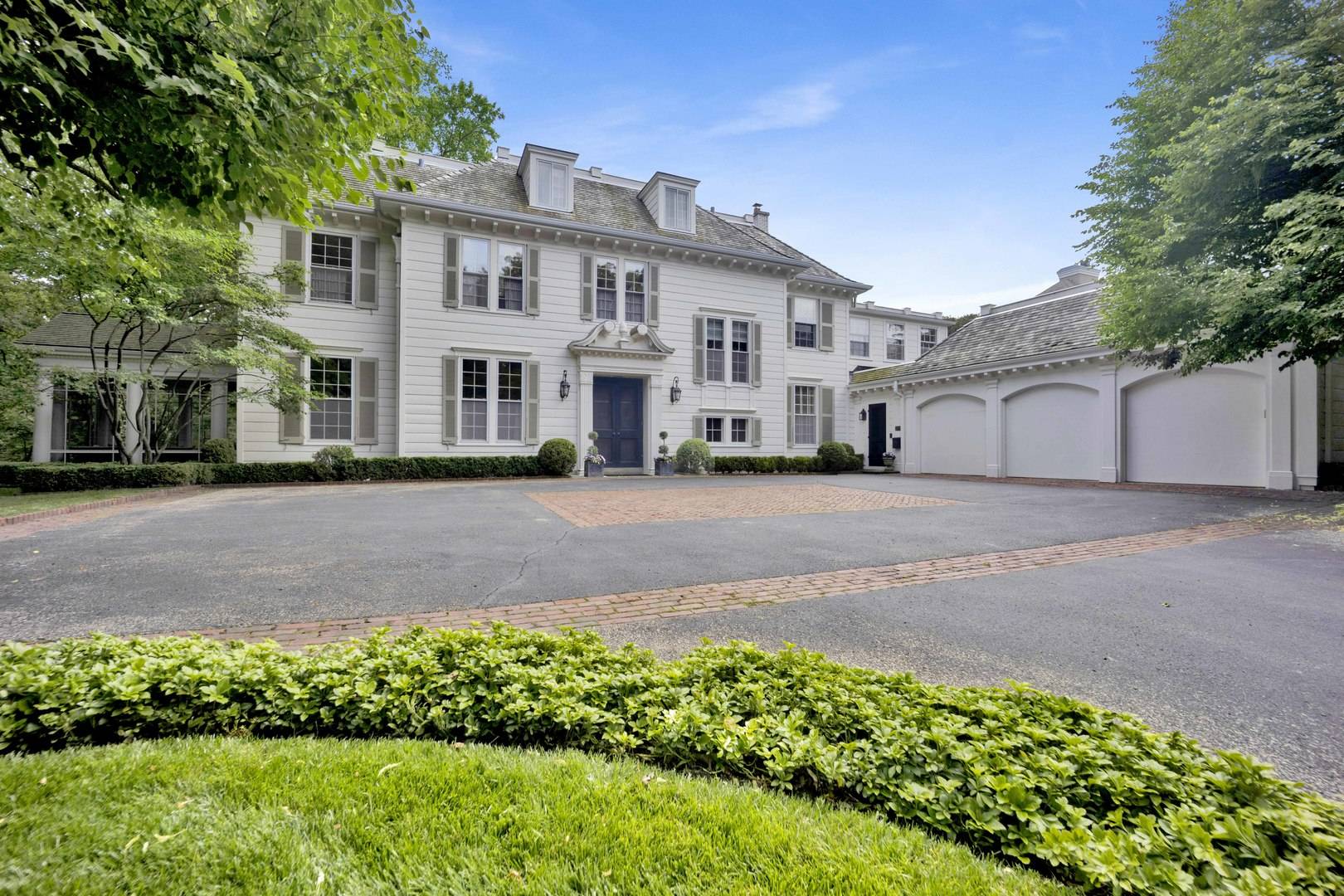930 Fisher LN, Winnetka, IL 60093