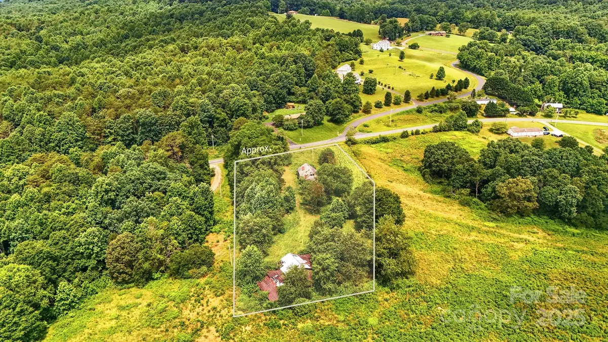 1208 rocky face church RD, Taylorsville, NC 28681