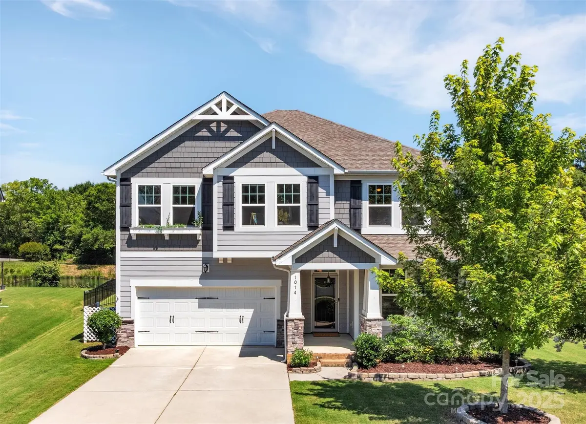 1014 Doughton LN, Indian Trail, NC 28079