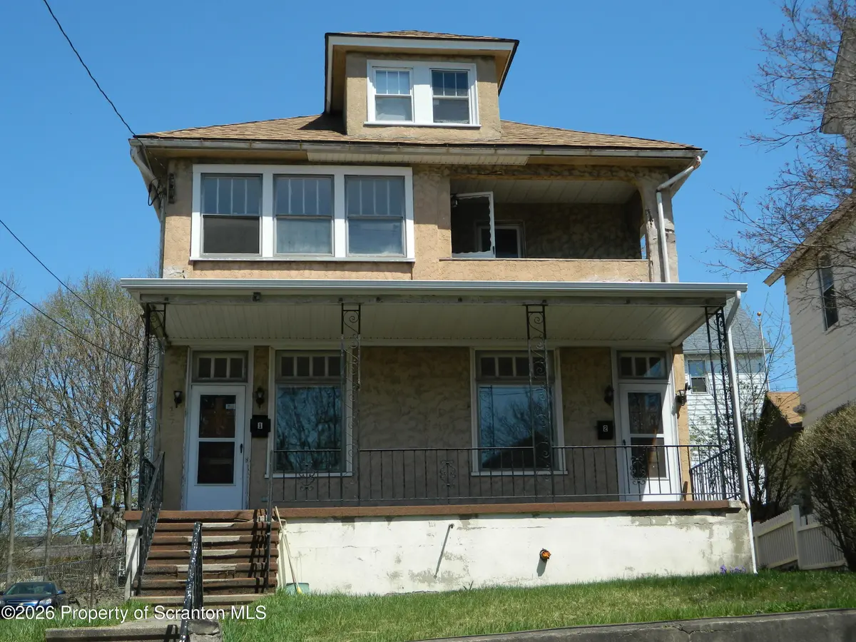 127 E Pine ST #1st Floor, Dunmore, PA 18512